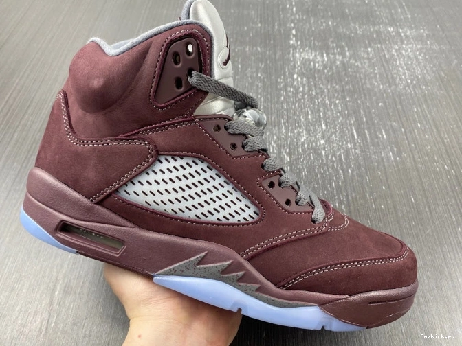 One Kick DZ4131-600 Jordan Air 5 Burgundy 0802